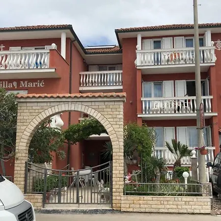 Maric Barbat na Rabu